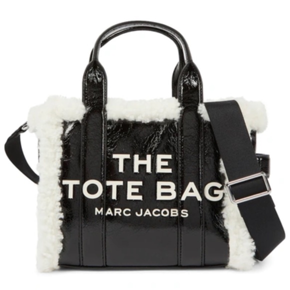 Marc Jacobs Handbags - EUC Shiny Calfskin Faux Shearling Small The Traveler Tote Bag Black